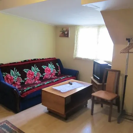 شقة Frendlen Apartmend بارنو